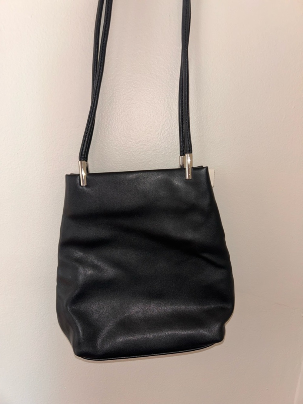 Black Nine West Women's Shoulder Bag - Picture 2 of 3